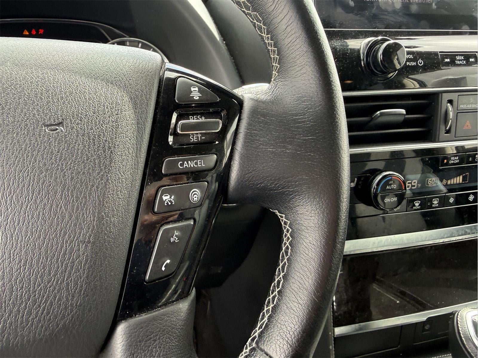 2024 INFINITI QX80 LUXE