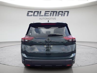 2026 Nissan Rogue Dark Armor™