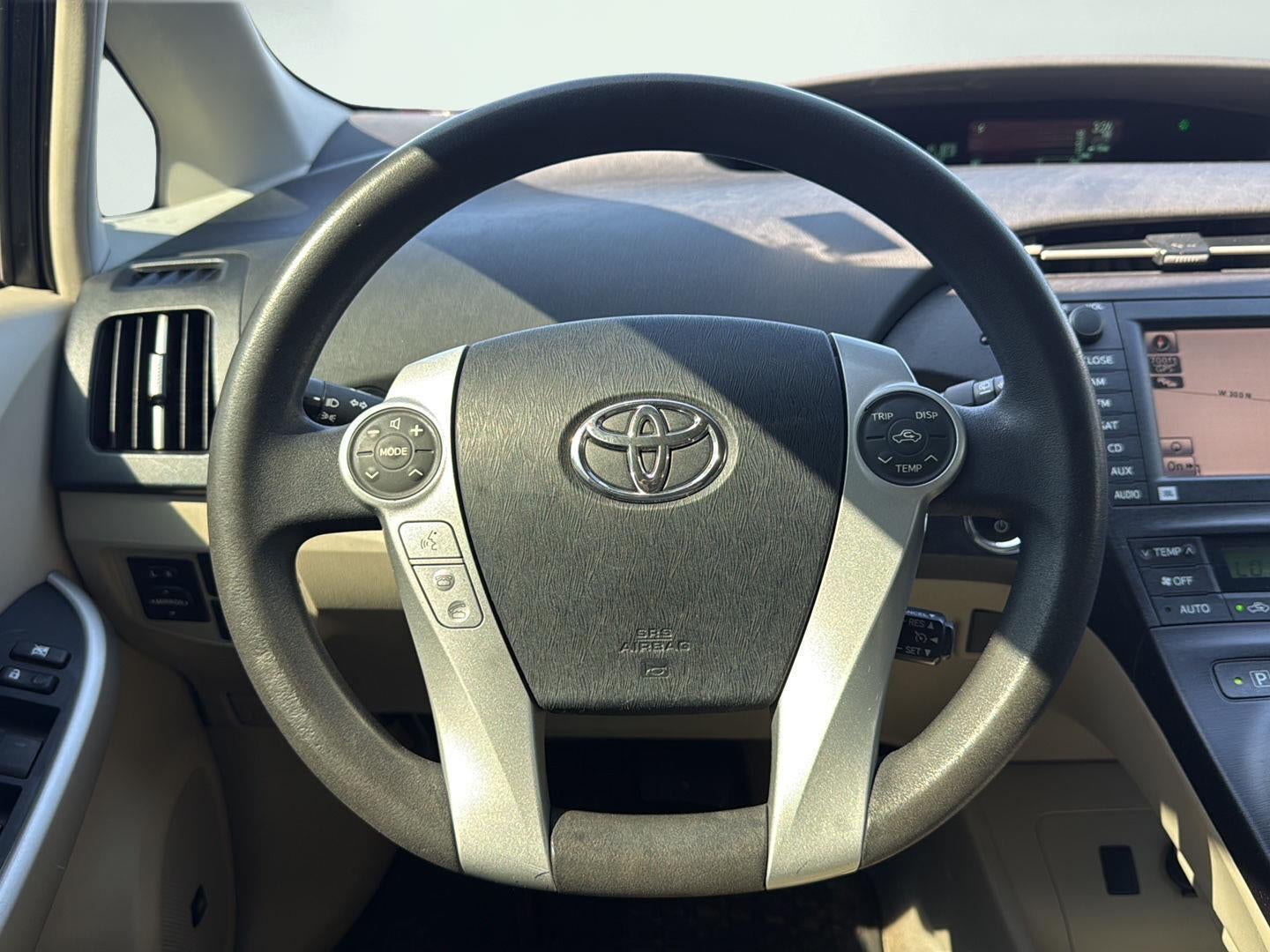 2010 Toyota Prius III