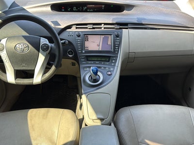 2010 Toyota Prius III