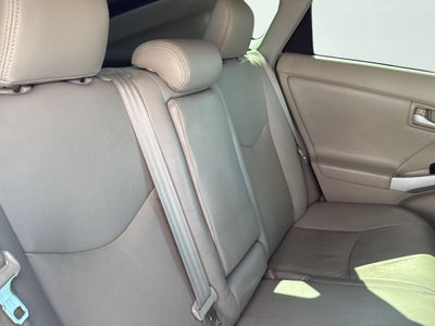 2010 Toyota Prius III