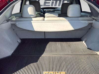 2010 Toyota Prius III