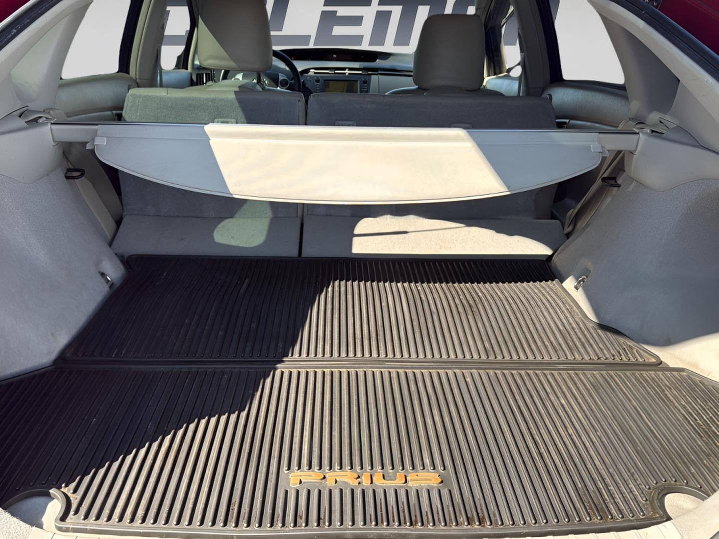 2010 Toyota Prius III
