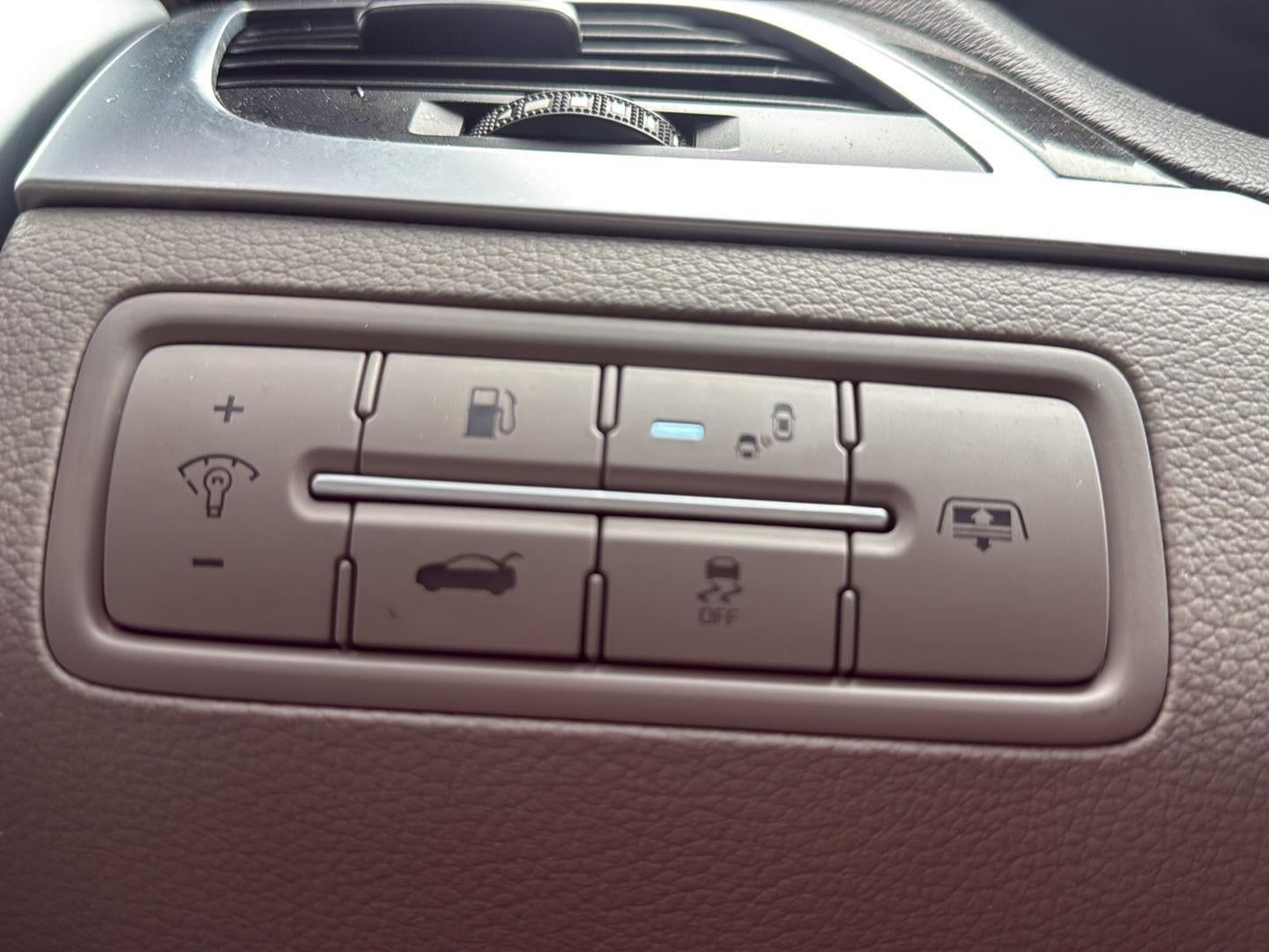 2016 Hyundai Genesis 3.8L