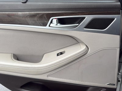 2016 Hyundai Genesis 3.8L