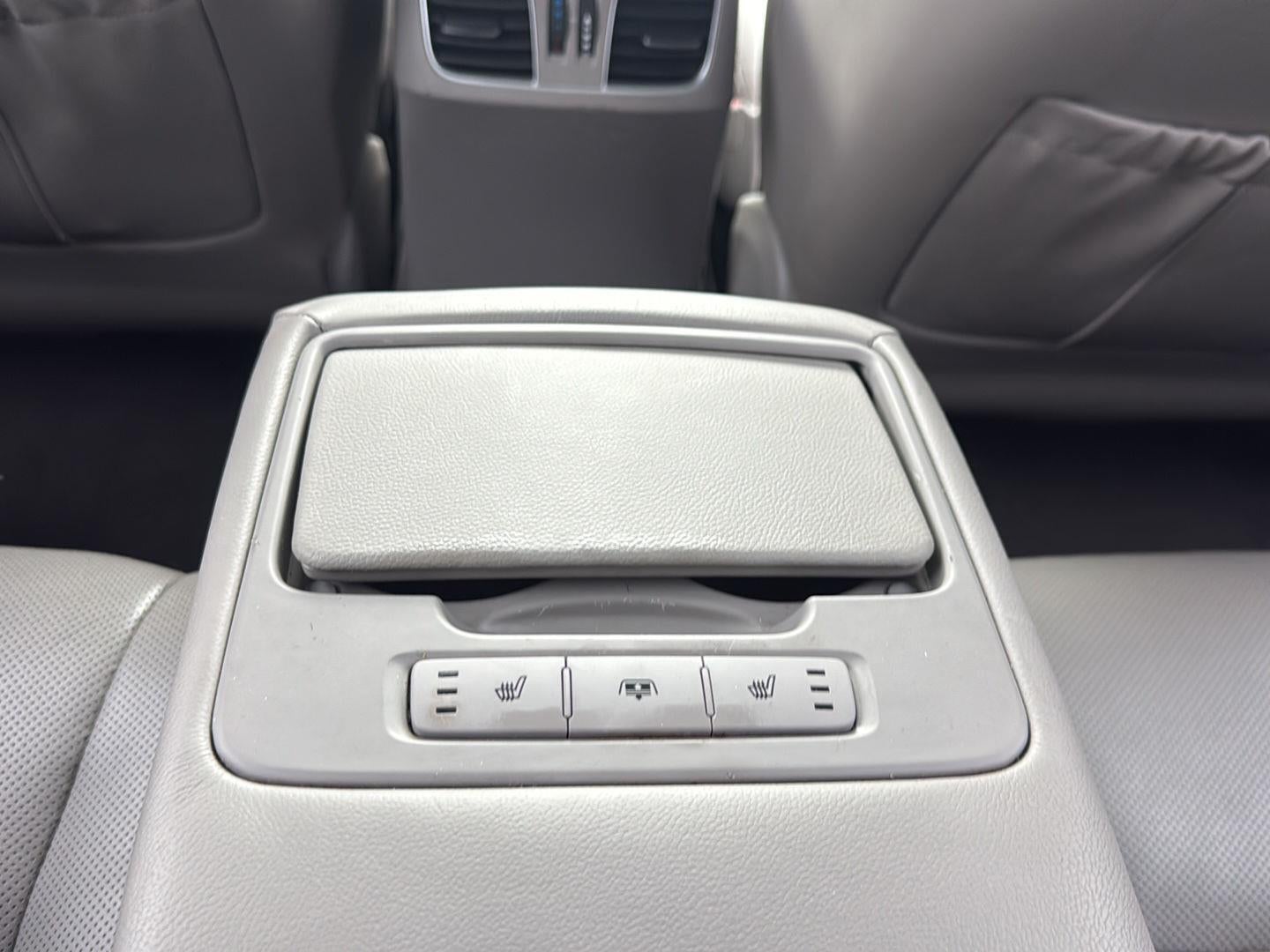 2016 Hyundai Genesis 3.8L