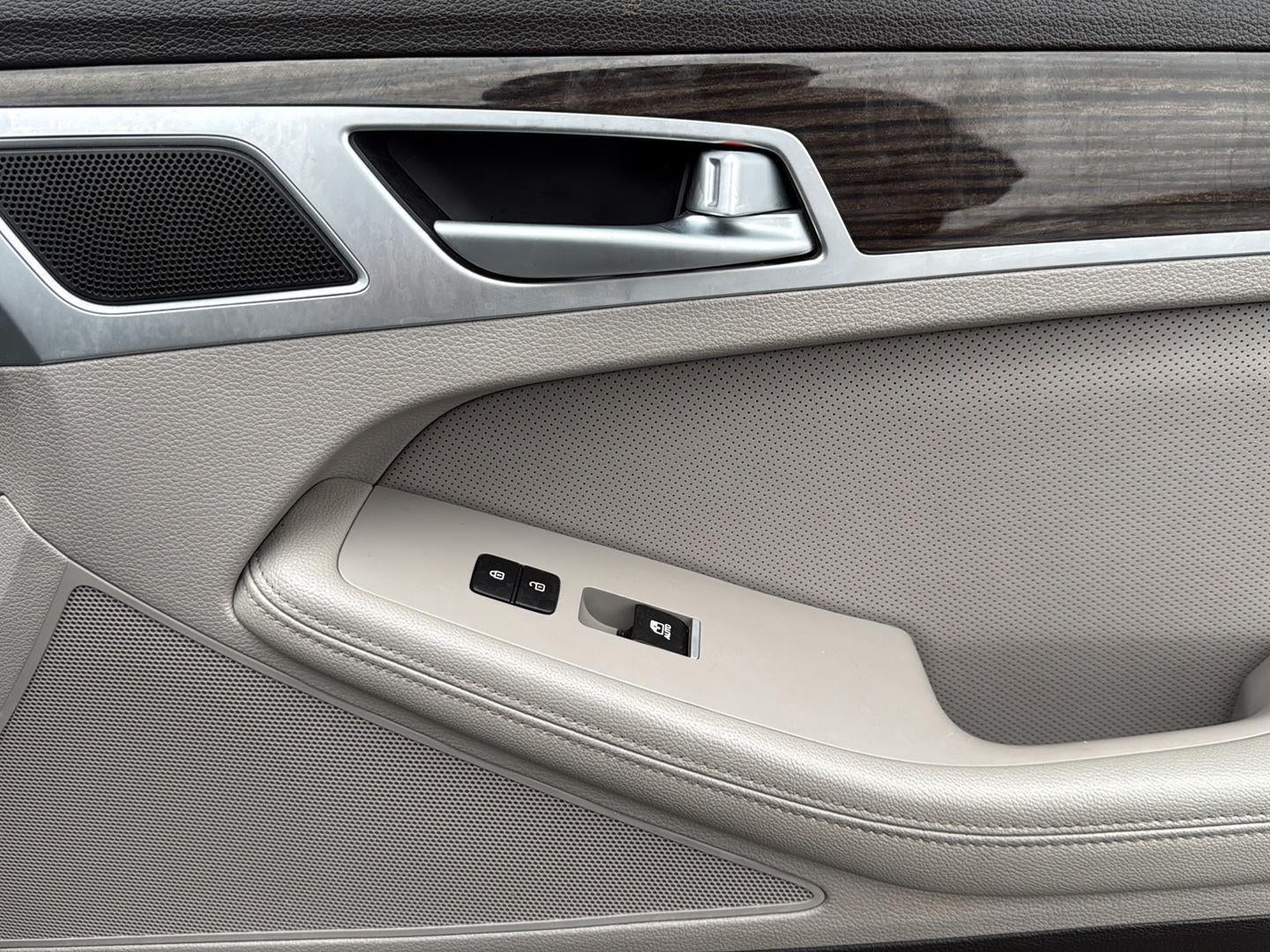 2016 Hyundai Genesis 3.8L