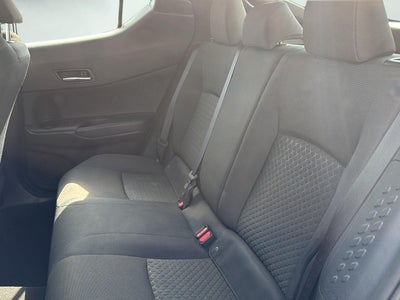 2021 Toyota C-Hr LE
