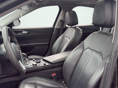 2019 Alfa Romeo Giulia Base AWD