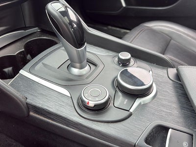 2019 Alfa Romeo Giulia Base AWD