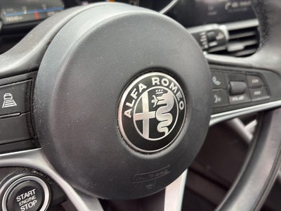2019 Alfa Romeo Giulia Base AWD