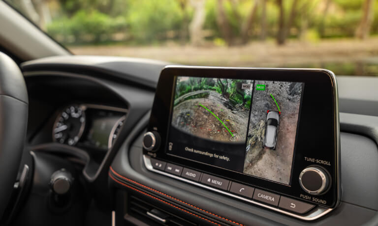 2026.5 Nissan Rogue backup camera